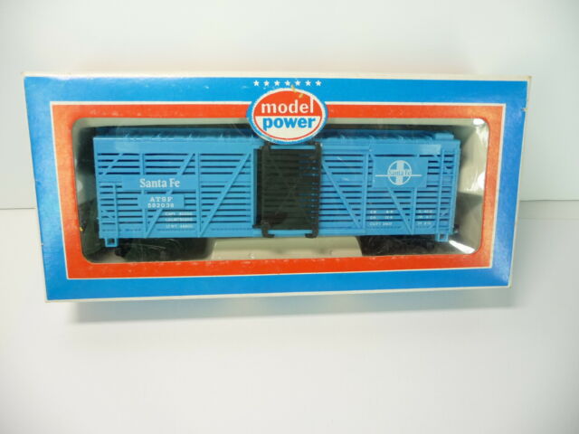 Model Power 8011 HO 40' Cattle Car Santa Fe