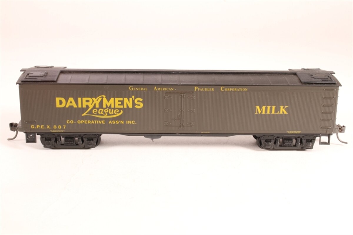 Branchline Trains 12901 HO Scale Dairyman's League 50' Express Reefer