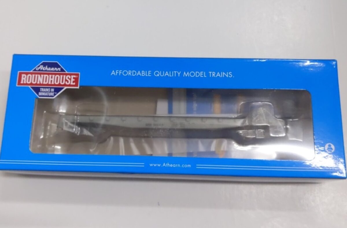 Roundhouse 15750 HO Maintenance of Way 50' Flatcar w/Stakes #90137
