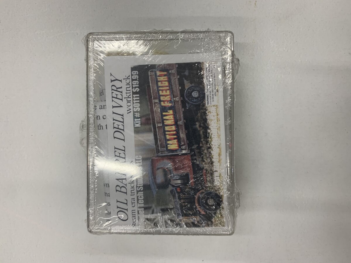 Model Tech Studios S0111A HO Scale Oil Barrel Delivery Truck