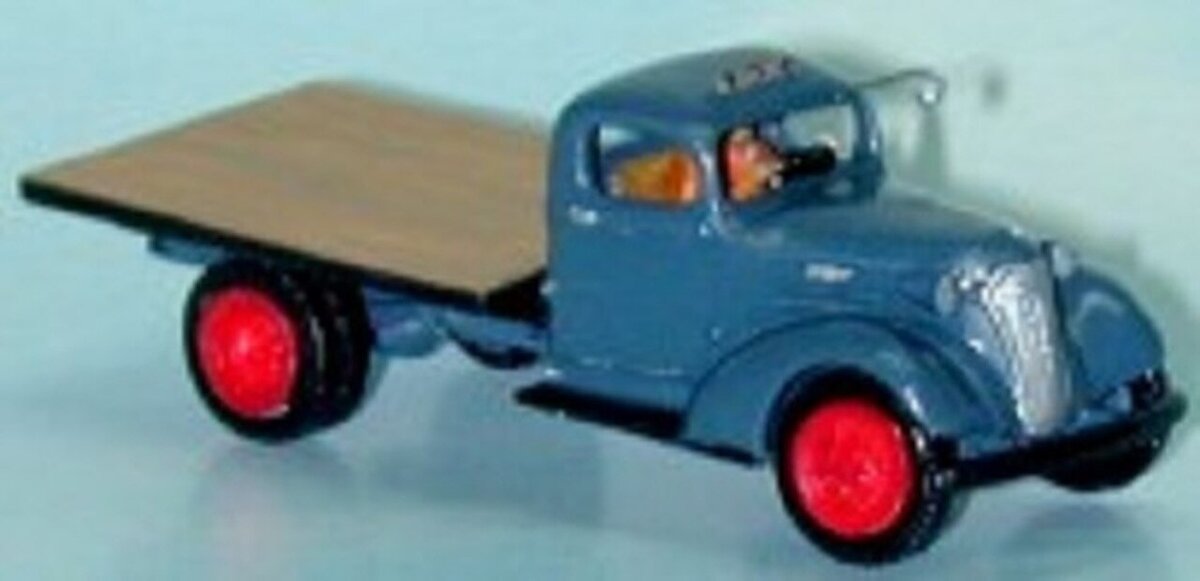 Sylvan Scale Models V-002 HO Scale 1937 Mapel Leaf 2 Ton Flatbed Kit