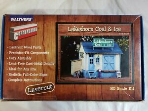 Walthers 933-3323 HO Lakeshore Coal and Ice Building Kit
