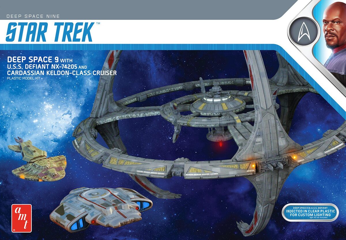 AMT 1245 1:3300 Star Trek Deep Space Nine Spaceship Plastic Model Kit