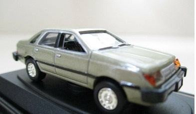 Motor Max 1:87 Fresh Cherries 1984 Ford Tempo Silver