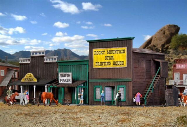 Kibri 38508 HO Westernhauser Ensemble Bank Model Kit