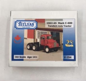 Sylvan Scale Models V-254 1:87 1962-65 Mack C-600 Tandem Axle Tractor Kit