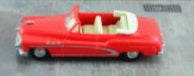 Praline 84702 HO Red Buick Cabrio offen