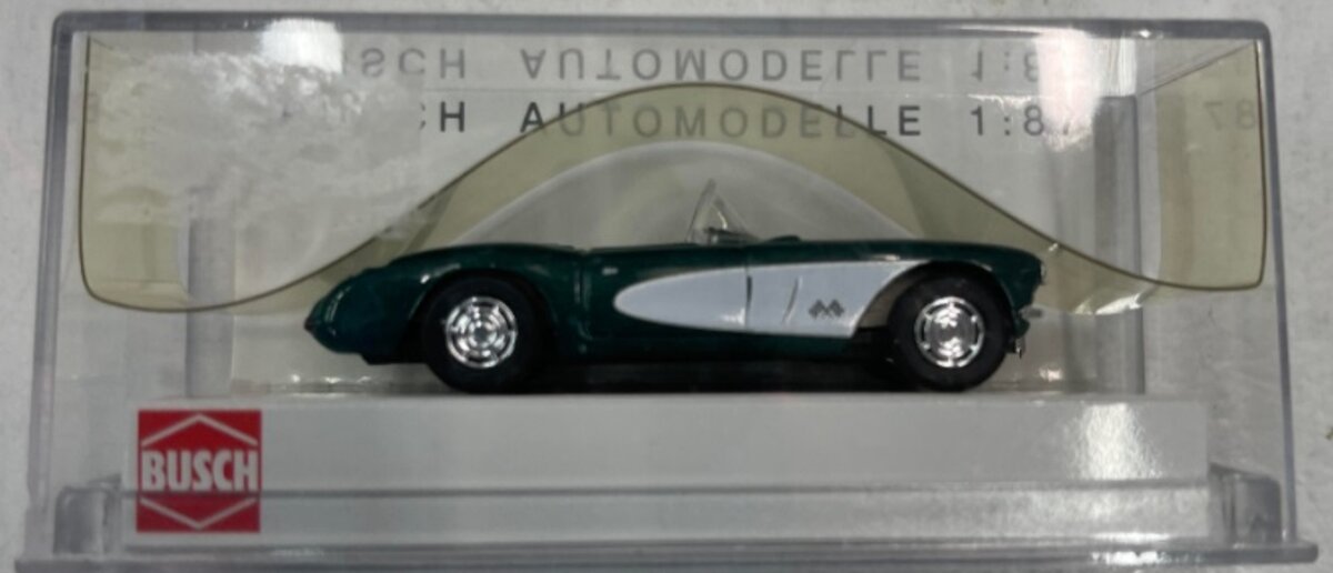 Busch 45406 HO Dark Green White Stripe Chevrolet Corvette Cabrio