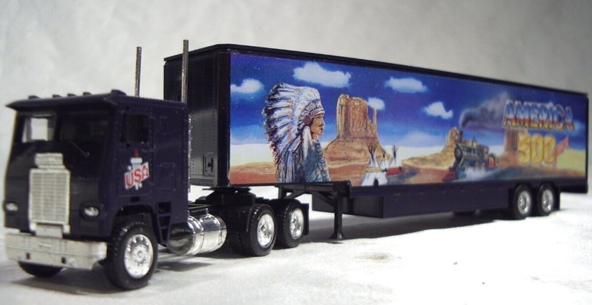 Con-Cor HO Herpa Indian Tractor Trailer America 500 Years