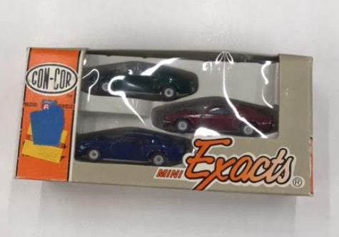 Con-Cor 0004-004003(01) HO Green Red Blue 1969 Mustang