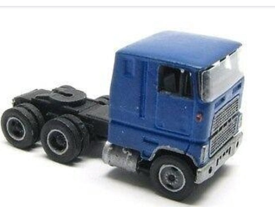 Showcase Miniatures 43 N Scale F Class COE Tractor OTR Version Kit