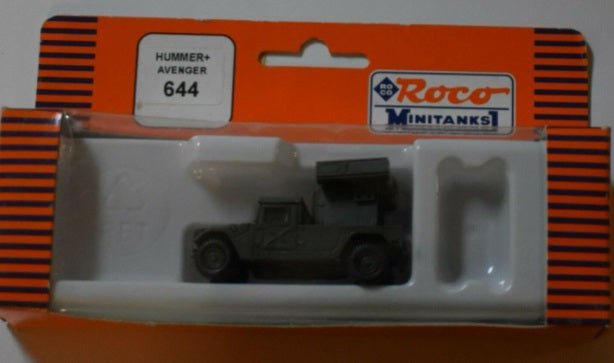 Roco 644 HO Minitanks Avenger AUF Hummer