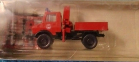 Roco 1307 HO Unimog U 1300 L Merck Fire Brigade Crane