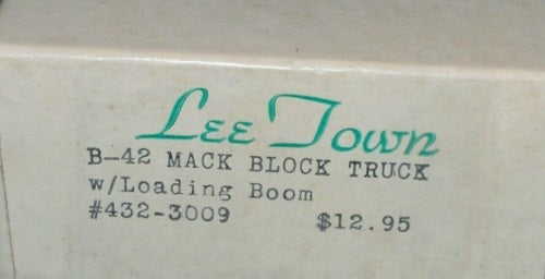 Lee Town 432-3009 HO B-42 Mack Block Truck w/ Loading Boom Kit