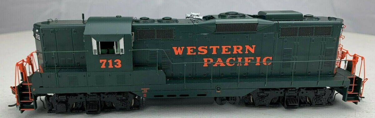 Athearn G82311 HO Western Pacific GP7 Locomotive W/DCC & Sound #713