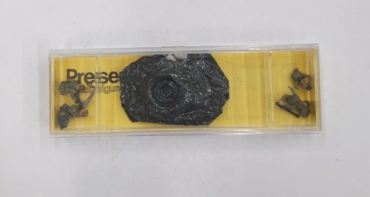 Preiser 2804 HO German Army Tank Grenadiers Figures (Set of 6)