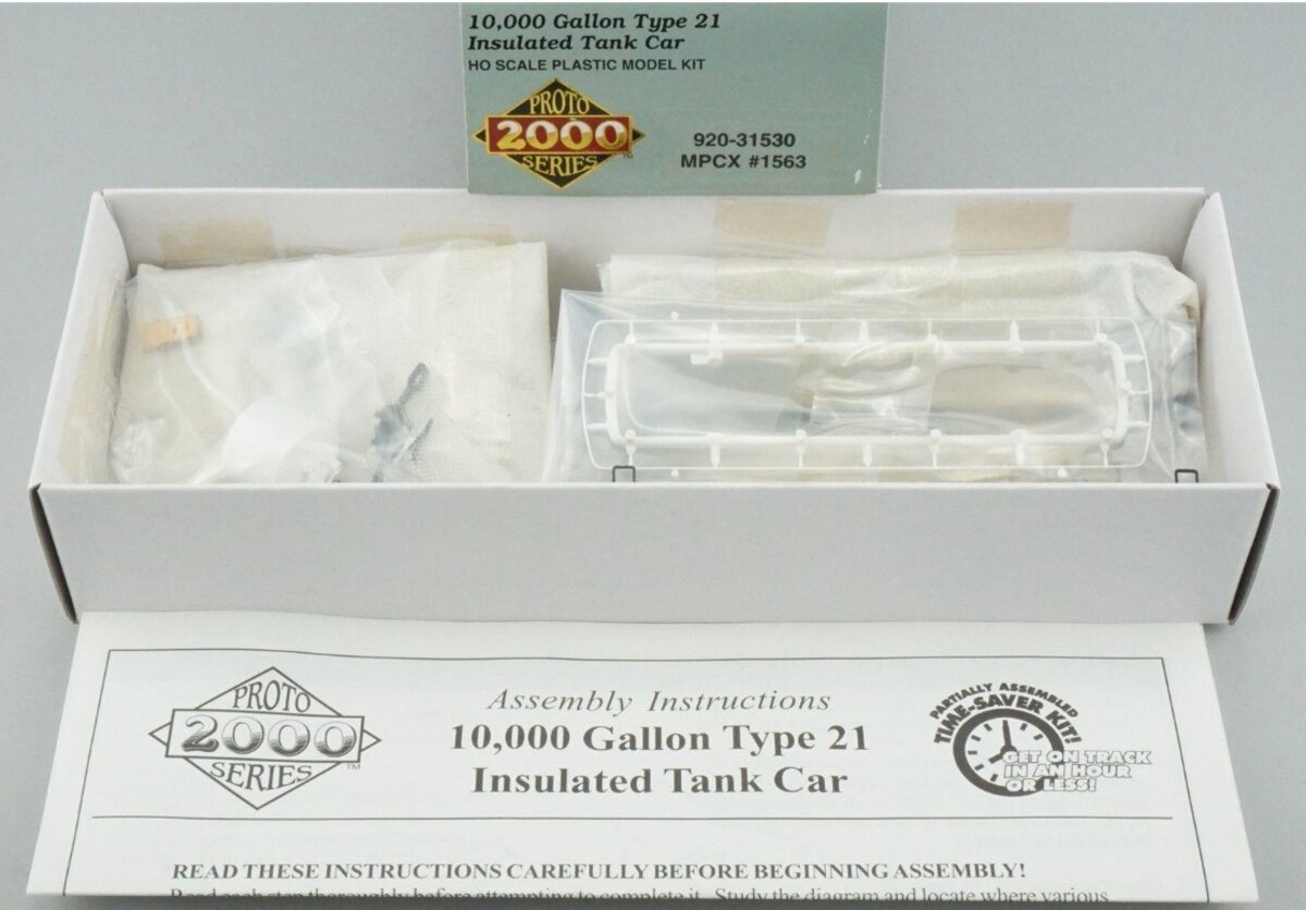 Proto 2000 920-31530 HO MPCX 10,000 Gal Type 21 Insulated Tank Car # 1611 Kit