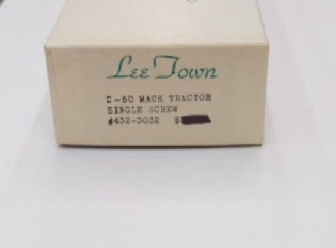 Lee Town 432-3032 HO Scale B-60 Mack Tractor Single Screw