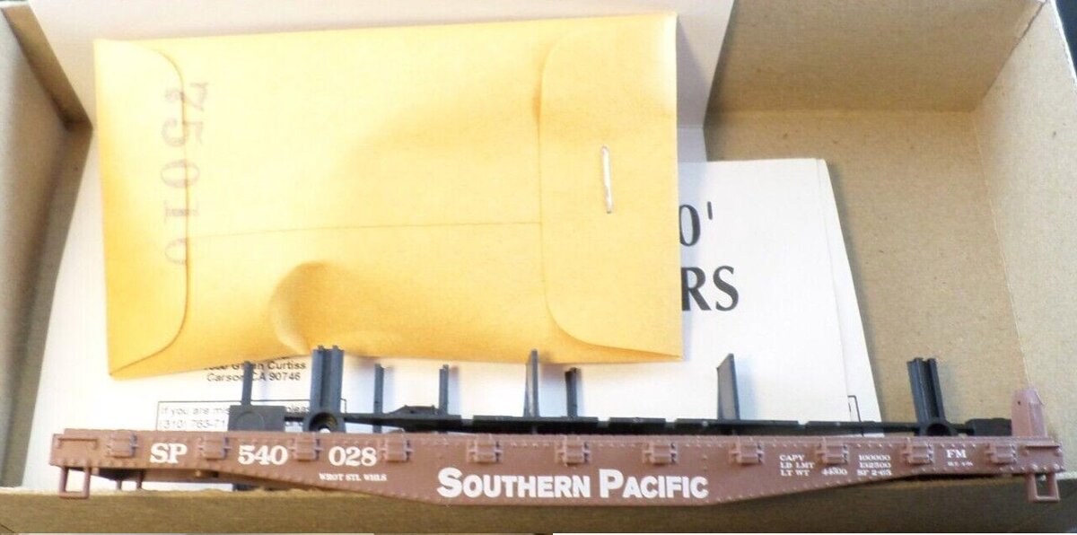 Athearn 1348 HO Scale Southern Pacific 40' Flat # 540028 Kit