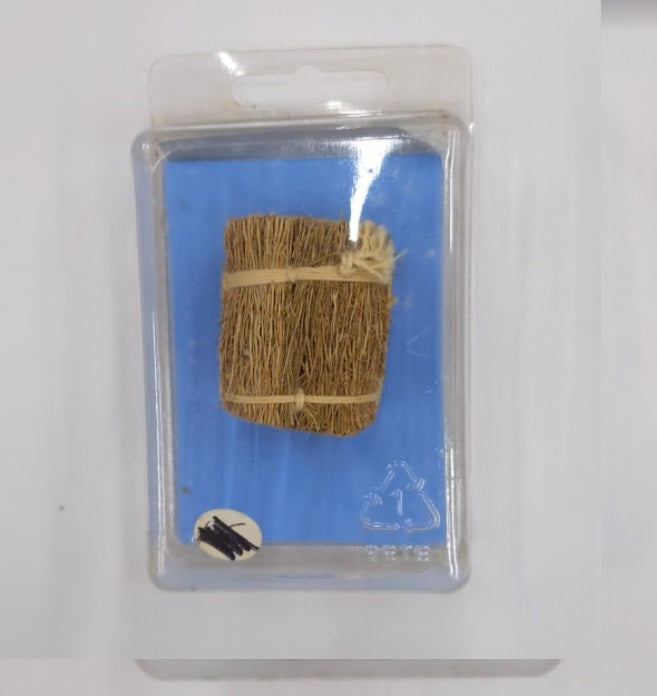 Just Plain Folk G Scale Hay/Stick Bale