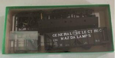 Bowser 55620 HO Scale GE Mazda Lamps ACF 70 Ton 2-Bay Covered Hopper # 312 Kit