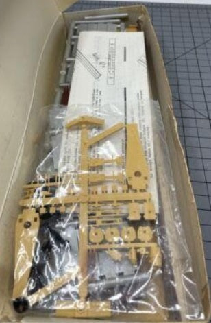 Custom Rail 4518 HO 89' 4" Tri-Level Auto Rack Southern Pacific Kit
