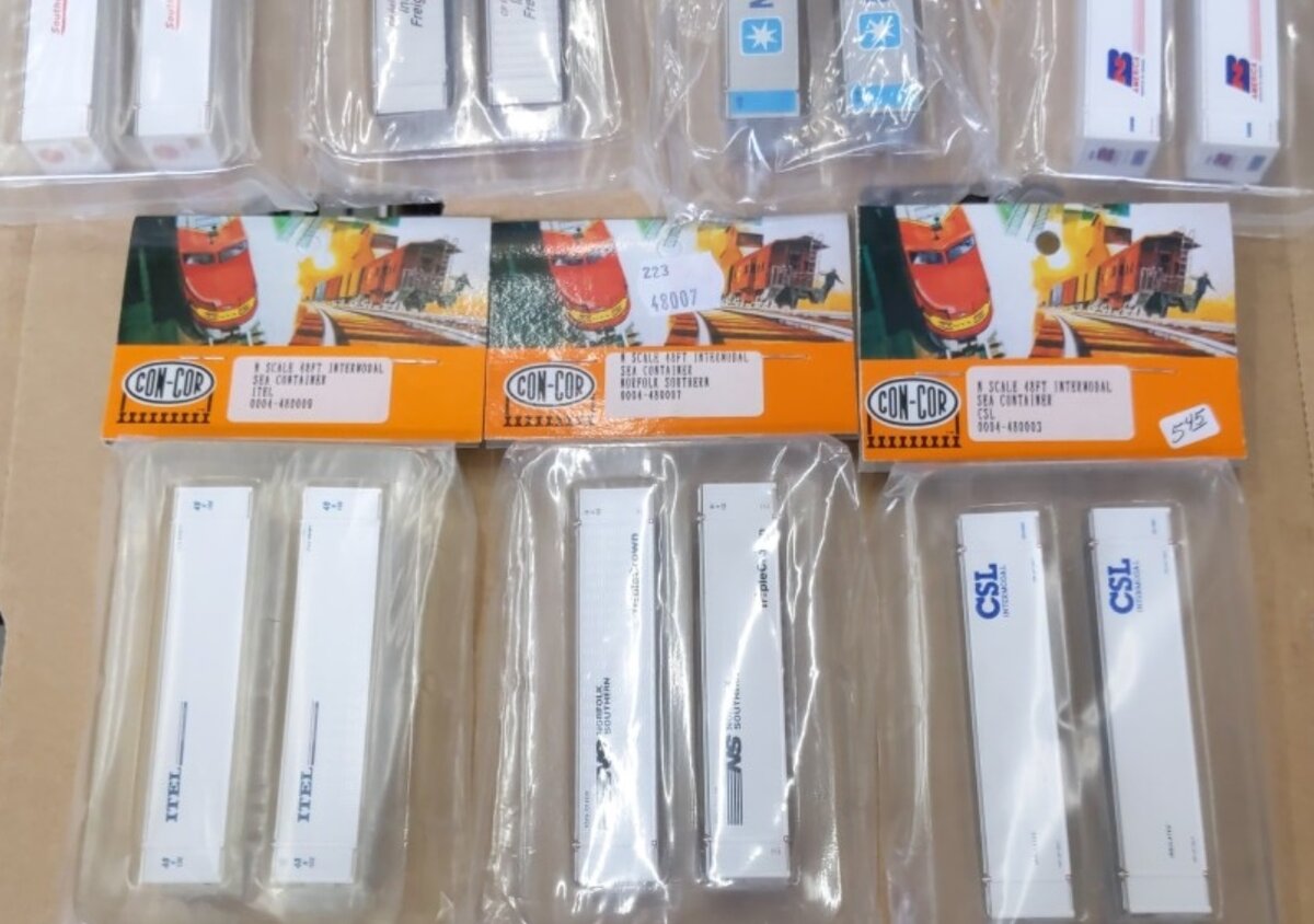 Con-Cor L-1 Lot of 11 N Scale Assorted Containers