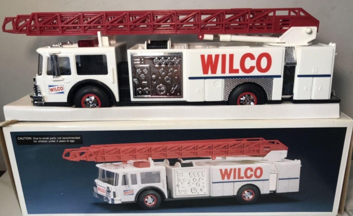 Wilco 1990 Fire Truck Bank Compartment