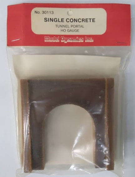 Model Dynamics 30113 HO Single Concrete Tunnel Portal