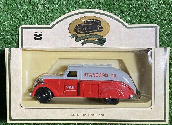 Lledo 1:87 Standard Oil British Columbia Steamline Tank Truck Chevron