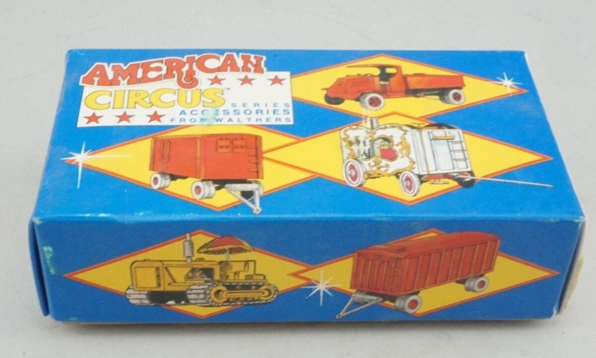 Walthers 933-1393 HO Chair Wagon American Circus Kit
