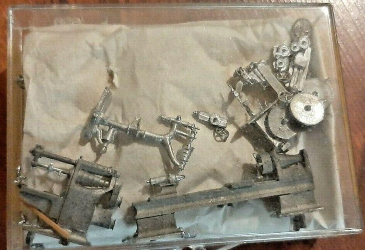 The Parts Emporium 1104 HO Mchinery Assortment Metal Kit