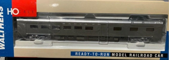 Walthers 932-6822 HO Scale Santa Fe Pullman-Standard 48-Seat Diner Car