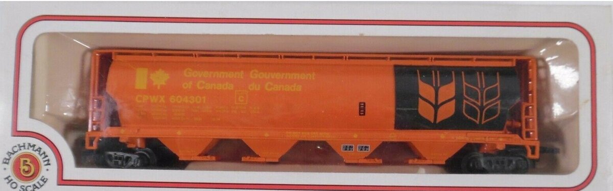 Bachmann 43-1031-G7 HO Governement Of Canada 55' Grain Car # 604301