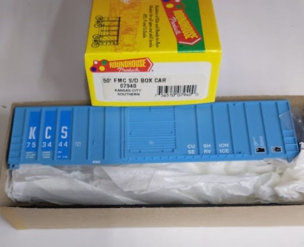 Roundhouse 07940 HO Kansas City Southern FMC S/D Boxcar Kit