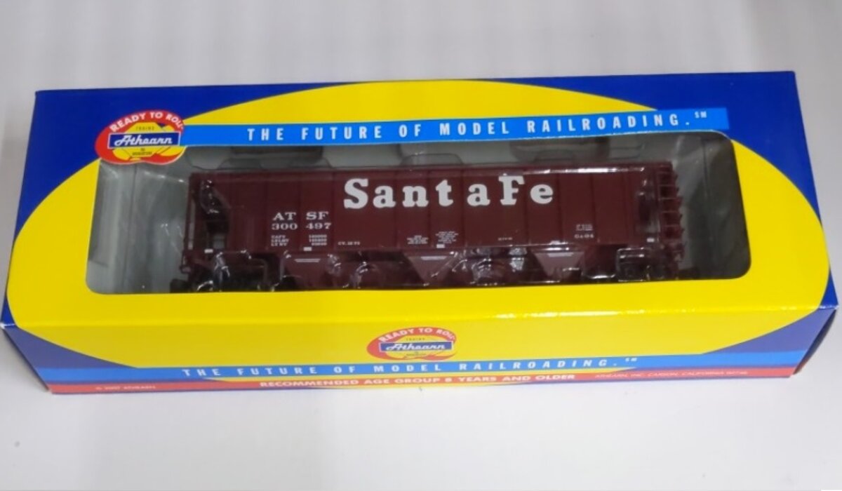 Athearn 93769 HO Santa Fe PS 2893 Covered Hopper #300497