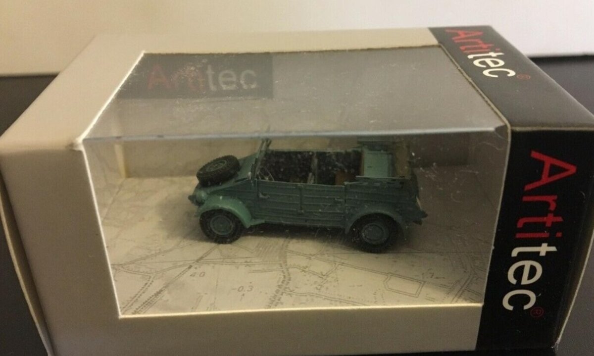 Artitec Models 387.77-GR HO Kubelwagen VW82 grijs