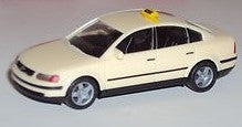Herpa 43823 HO Volkwagen Passat Taxi