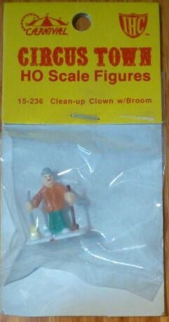 IHC 15-236 HO Circus Town Clean-Up Clown W/Broom