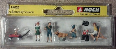 Noch 15855 HO Weekend Joy Kids w/Wagon and Dog in Bath (Set of 7)