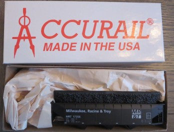 Accurail 84104 HO Milwaukee, Racine, & Troy Triple Hopper #17356