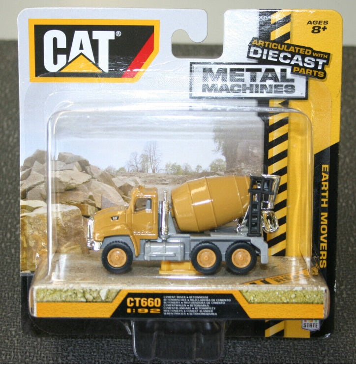 Toy State Industrial 39515 1:92 CT660 Cement Mixer CAT Earth Movers