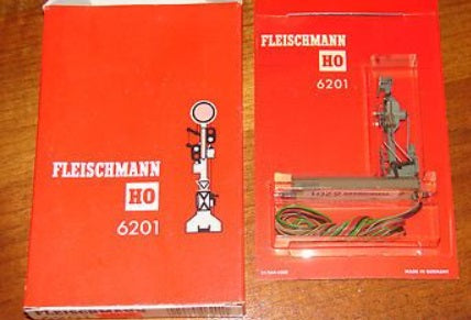 Fleischmann 6201 HO Pre Semaphore Daylight Signal – Trainz