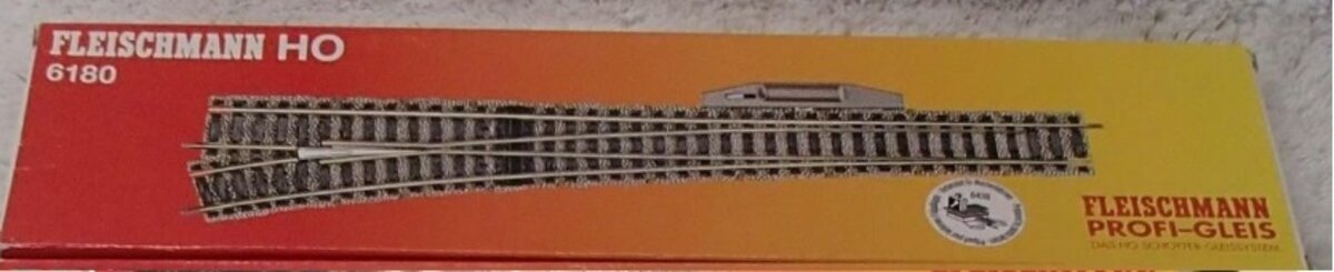 Fleischmann 6181 HO Profi-Gleis Wide Radius Switch – Trainz