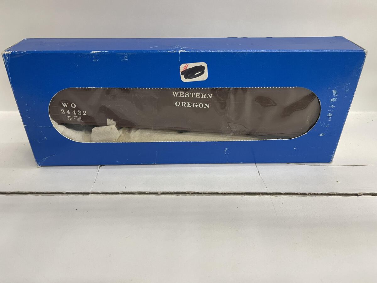 E&C Shops 24422 HO WO 62' Woodchip Gondola Smooth Side Car Kit