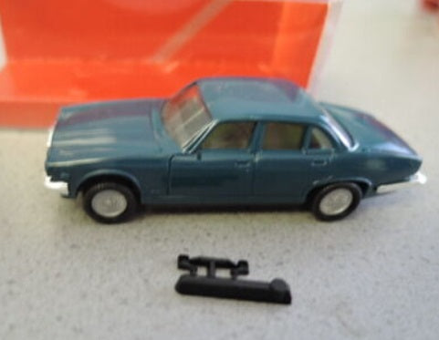 Herpa 020206 1:87 Jaguar XJ6 Assorted Colors