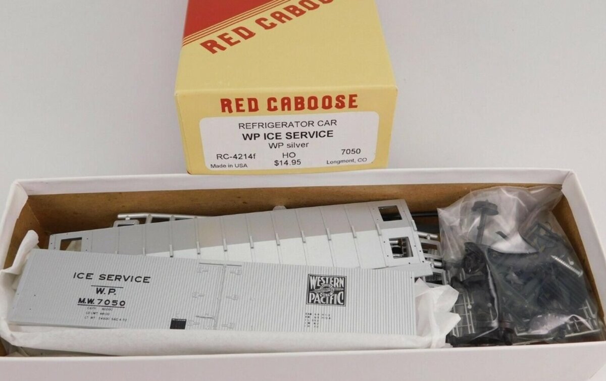 Red Caboose RC-4214f HO Western Pacific Silver Ice Service Car # 7050 Kit