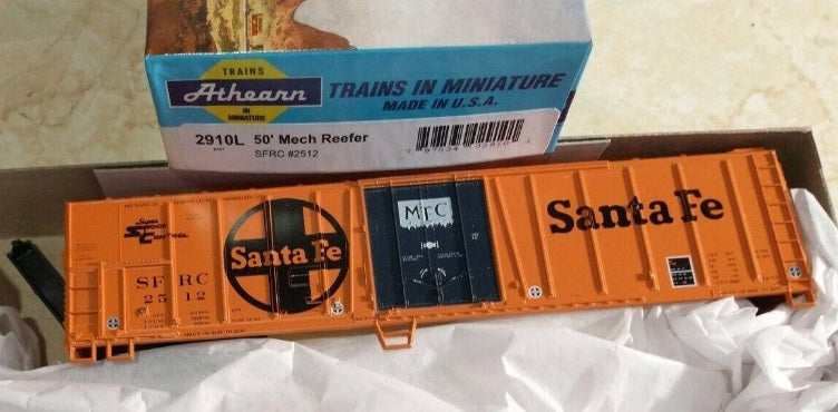 Athearn 2910L HO Santa Fe 50' Mechanical Reefer SFRC # 2512 Kit