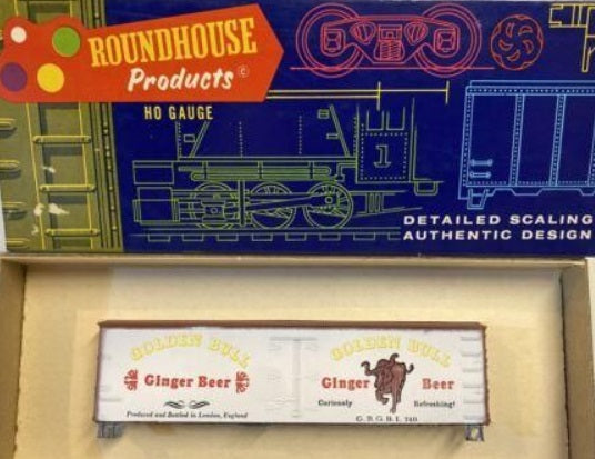 Roundhouse 3147 HO Old Bull Ginger Beer 36 '''' Billboar Reefer Kit
