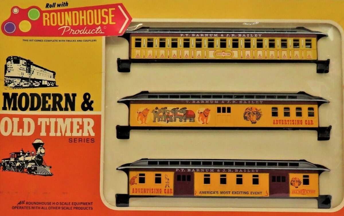 Roundhouse 5101 HO Advertising Circus Barnum & Bailey Car Series (Pack of 3)